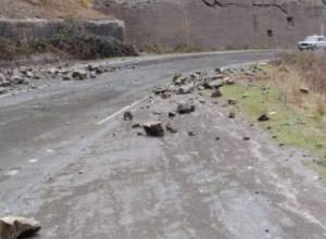 Вследствие обвала участок Капан – Каджаран закрыт с одной стороны