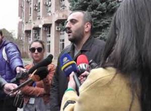 Մի խումբ ատամնաբույժներ պահանջում են վերանայել արտոնագրային վճարների մասին որոշումը