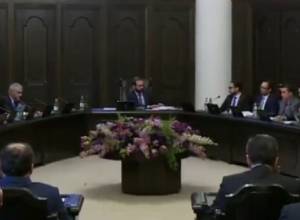 LIVE. Government session