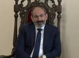 Փաշինյանը Մայր Աթոռում հանդիպել է կաթողիկոսին