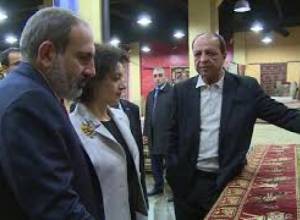 Փաշինյանը «Մեգերյան կարպետում» ընթրել է Հարվարդի համալսարանի շրջանավարտների հետ