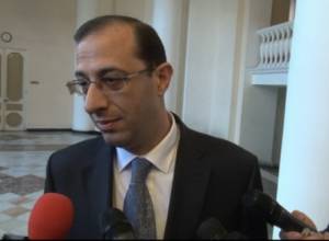 Նախարարը պարգևատրել է պարառաֆթինգի աշխարհի չեմպիոններին