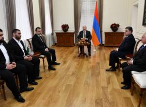 Presentation of awards at Office of President