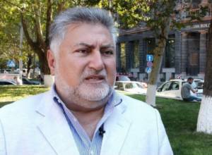 Ara Papian: Transitional parliament should be formed