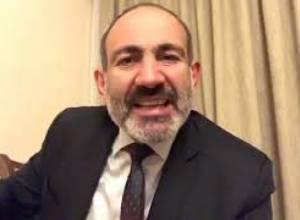 Նիկոլ Փաշինյանը զարմանում է. թույլ չեմ տալու. Նստեք տեղներդ