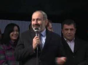 Դուք ծակերից պտի դուրս չգաք.կպառկացնենք ասֆալտներին.Նիկոլ Փաշինյան