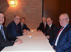 Միլանում մեկնարկել է Հայաստանի ու Ադրբեջանի ԱԳ նախարարների հանդիպումը