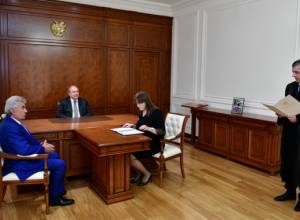 В резиденции президента состоялась церемония клятвы судьи