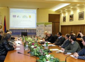 Մայրաքաղաքի բազմաբնակարան 90 շենք կունենա արևային մարտկոց