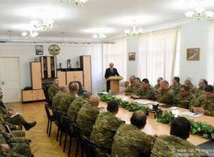 Бако Саакян представил новоназначенного министра