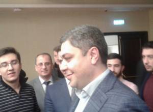 Վանեցյանը կաշկանդված չէ