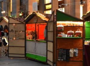 Еда, напитки, сувениры: на Северном проспекте праздничное настроение