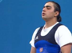 Ծանրամարտիկ Մելինե Դալուզյանը անժամկետ որակազրկվել է