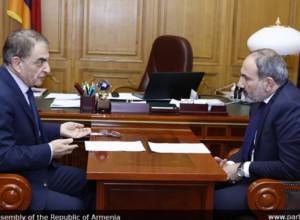 Ара Баблоян встретисля с Николом Пашиняном