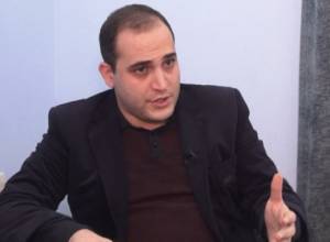 Էդմոն Մարուքյանը կլասիկ տրոյական ձի է. Նարեկ Սամսոնյան