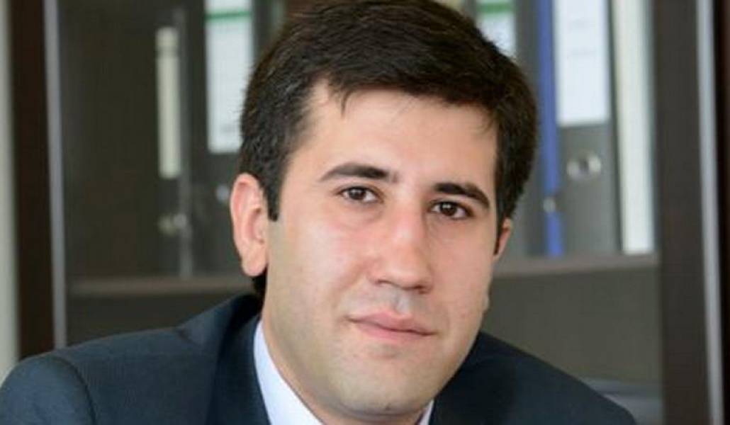 fec6d29914cb060fa64e1cc1ab22f20b