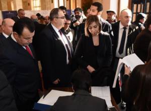 Ուղիղ․ ԱԺ պատգամավորների մանդատների հանձնման արարողությունը