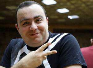 Ուղիղ. Շախմատի ՀՀ առաջնություն, 3-րդ տուր. Պետրոսյանը ընդդեմ Պետրոսյանի