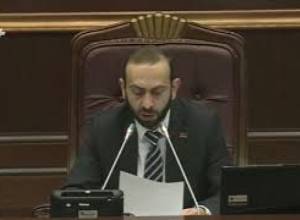 I'd give preference to a female candidate - Ararat Mirzoyan