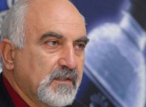 Մովսեսի անունը պատահական չէր. Պարույր Հայրիկյան