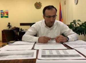 LIVE. Minister informs about situation of H1N1 acute respiratory infection