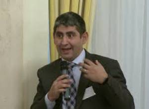 Գործարարների հետ ճաշ եւ հարցուպատասխան
