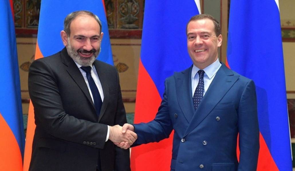 nikol-medvedev