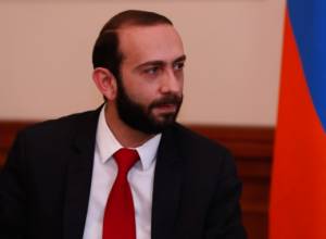 Поздравительное послание председателя НС РА Арарата Мирзояна в связи со Днем армии