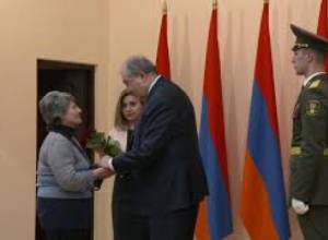 «Բանակը պետք է լինի անբիծ, անբասիր, Իսկ ծառայելը՝ մեծ պատիվ». ՀՀ նախագահ