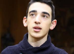 Հայկ Մարտիրոսյանը հաղթեց Ռոբերտ Հովհաննիսյանին եւ առաջ անցավ մրցախաղում