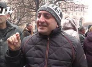 Մենք սոված շուն չենք, որ ոսկոր են շպրտում. նախկին զինվորականները դժգոհ են կառավարությունից