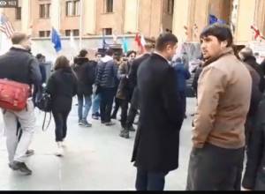 LIVE. Azeris demonstrating in Tbilisi