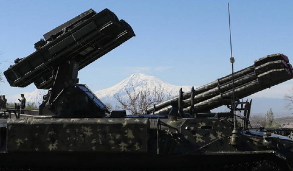 azg-banak8