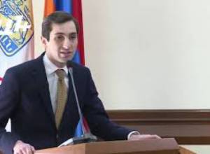 Ավանի թաղապետի տեղակալը ցուցարար ծեծող ՀՀԿ ական է  Դավիթ Խաժակյան