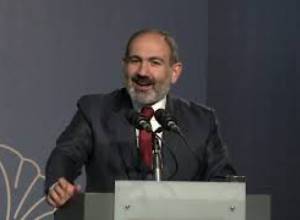 Փաշինյանի և իրանահայերի հետ հանդիպումը ուղեկցվել է ծափողջույններով