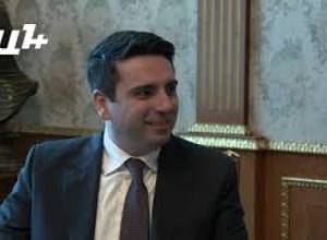 Նախագահ Արմեն Սարգսյանը հանդիպումներ է ունեցել Ազգային Ժողովի նախագահի տեղակալների հետ