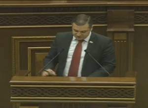 Նոր օրենքով տարաժամկետվում է Բուհերում ուսման վարձի վճարումը