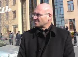 Մեր ժողովուրդն արժանի չէ այս վիճակին. Վարուժան Ավետիսյան