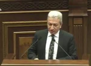 - Երեք գործարք մեկ  աշխատակից չպետք է կայացնի:- Ջանջուղազյան