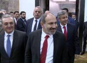Նշում են Դիվանագետի Օրը