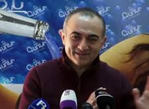Թույլ տվողը մենք ենք. Թևան Պողոսյանը՝ Արցախյան հիմնախնդրի մասին
