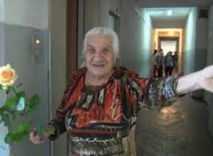 ԱԻՆ փրկարարները շնորհավորեցին Նորքի տուն-ինտերնատի կանանց