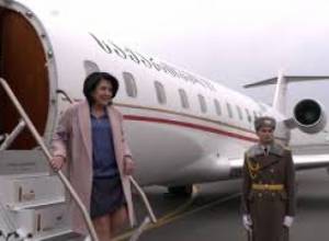 Վրաստանի նախագահին դիմավորեցին Զվարթնոցում