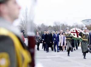 Президент Грузии почтила память жертв Геноцида армян