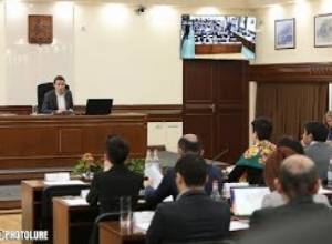 ՈՒՂԻՂ. Երևան քաղաքի ավագանու արտահերթ նիuտ. օրակարգում 2 հարց է