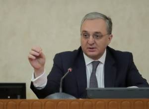 Только мирное урегулирование: министр иностранных дел - военным