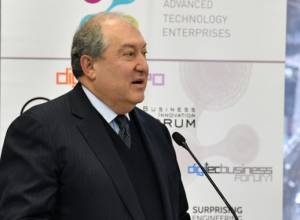 Մուրճն էլ կարող է ծառայել մարդկության ոչնչացմանը. Արմեն Սարգսյանը