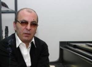 "Поют все, кому не лень"