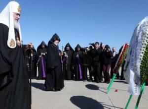 Патриарх Кирилл прочел молитву