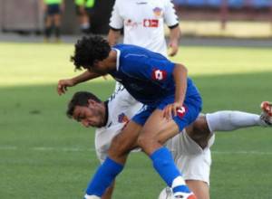 С преимуществом хозяев поля